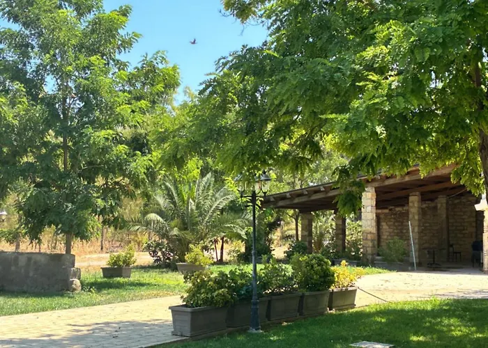 Bosco Elda Alloggio per agriturismo San Giovanni Rotondo